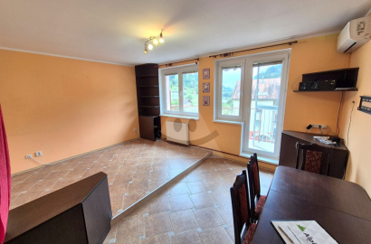 3-room apartment with balcony / 69 m2 / - Žilina (Divinka)