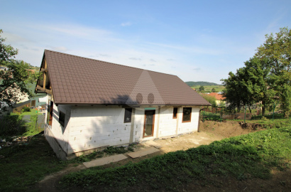 Low-energy new house with a garden /574 m2/, Žilina - Bitarová